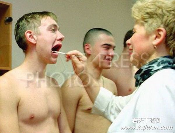 ʵ�Ľ��ض���˹�������������ȫ����:Ůҽ��������������(��ͼ)